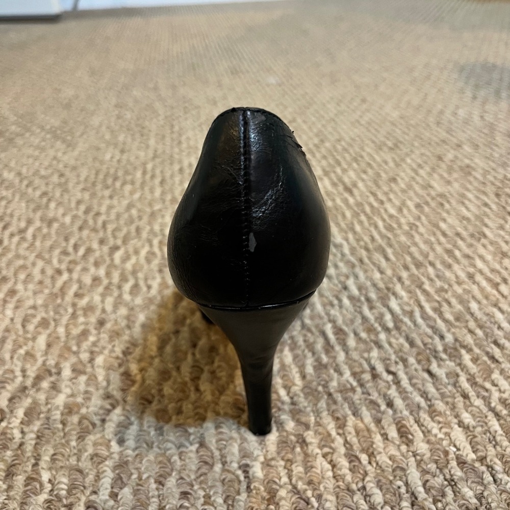 ❤️Unlisted Black Faux Leather Round Toe Stiletto Heel Platform Pumps Size 8.5 - Picture 11 of 16